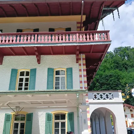 Schloss-zeit